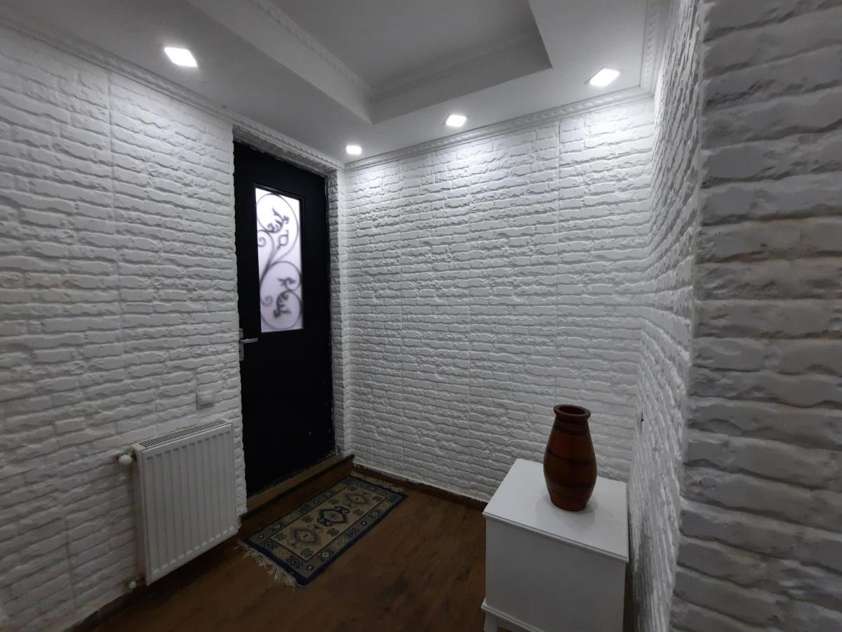 G&M Apartment Tbilisi ภายนอก รูปภาพ