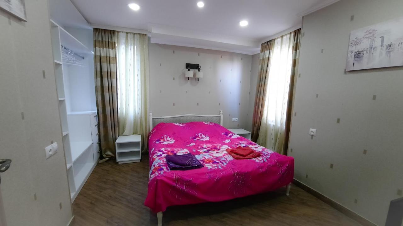 G&M Apartment Tbilisi ภายนอก รูปภาพ