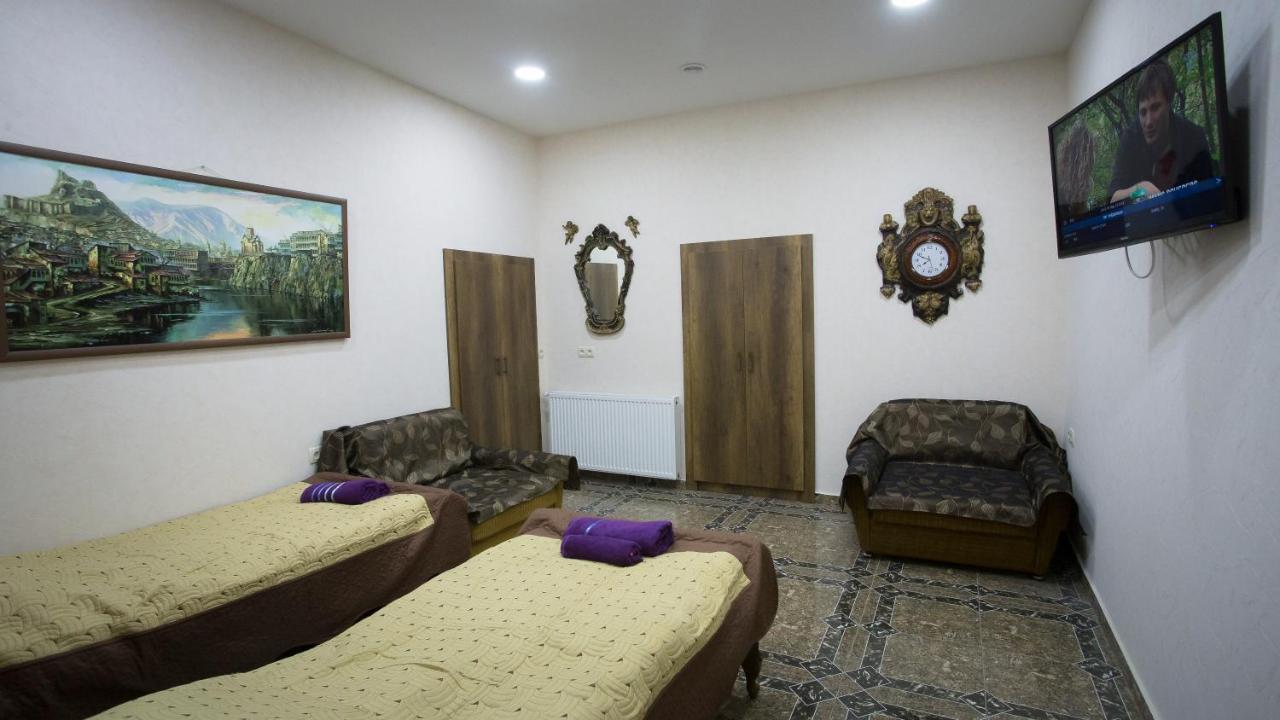 G&M Apartment Tbilisi ภายนอก รูปภาพ