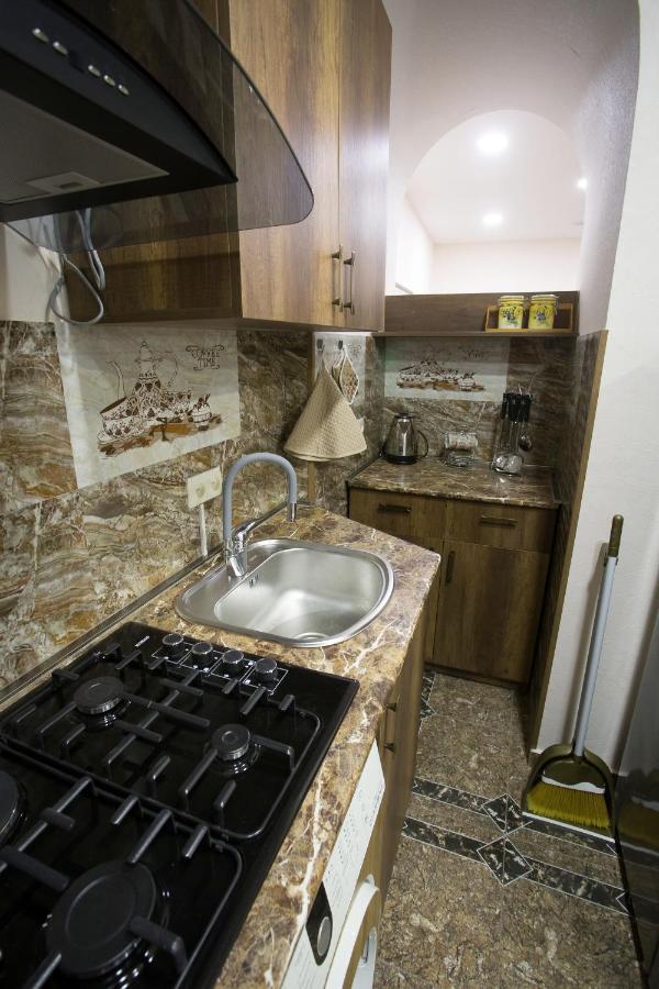 G&M Apartment Tbilisi ภายนอก รูปภาพ